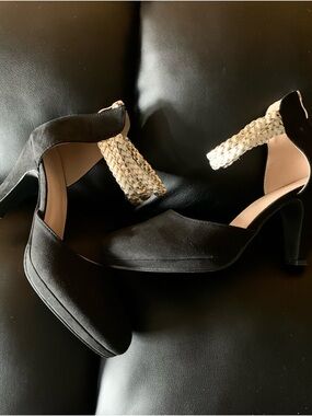 Black Women's Heels with Braided Metallic Ankle Strap — Black